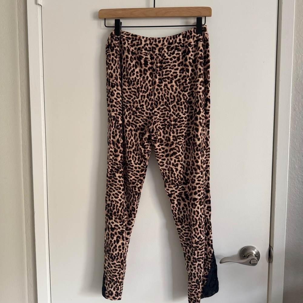 Soma Cool Nights Leopard Pajama Pants Lace Trim Cozy Chic Sleepwear